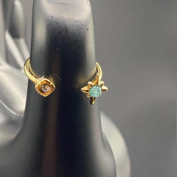 Gold and Green Rings with Gemstones - Picture 3 of 3